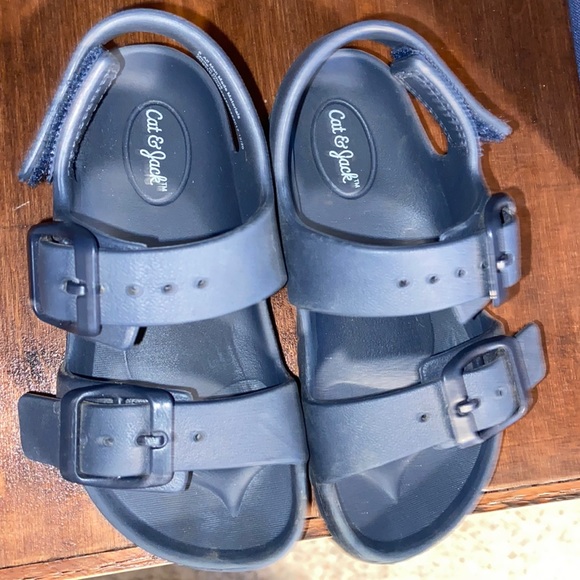Cat & Jack Other - Size 8 waterproof sandals